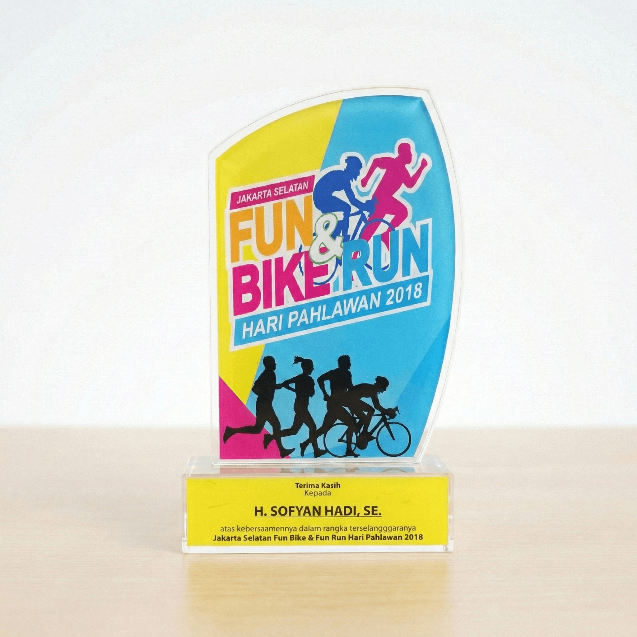 Penghargaan Partisipasi Jakarta Selatan Fun Bike & Fun Run Hari Pahlawan 2018